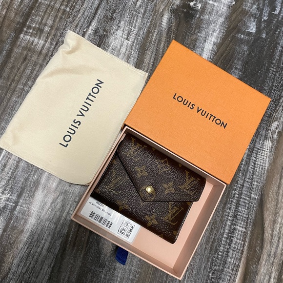 Louis Vuitton Handbags - Louis Vuitton Victorine Wallet